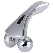 Do Oracles Need Testicles?