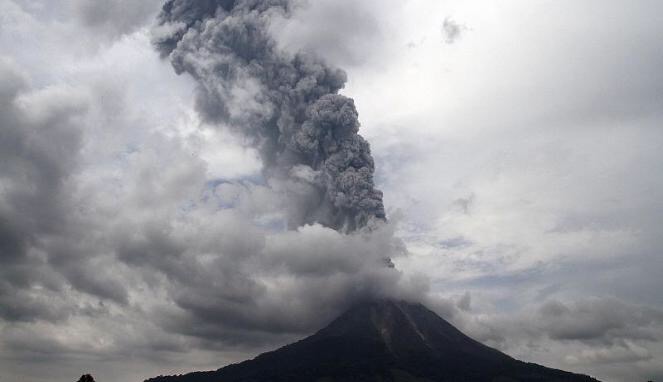 Praying when God seems&nbsp;hidden