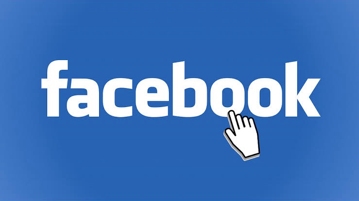 Young Men And Women Use Facebook Differently