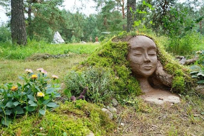 The Living Creation: What Can Christians Learn From Contemporary&nbsp;Animists?